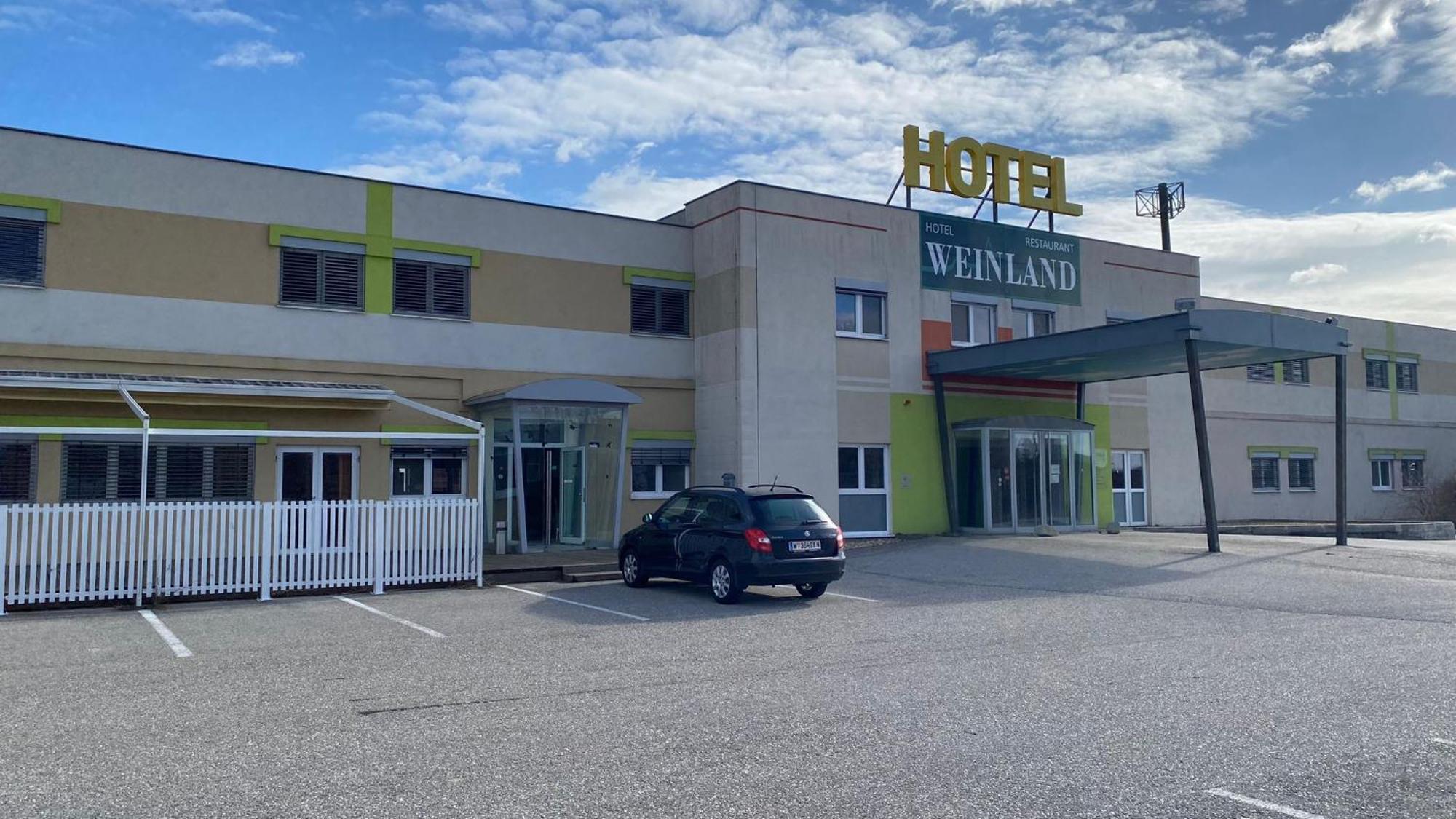 Weinland Hotel Donnerskirchen Ngoại thất bức ảnh