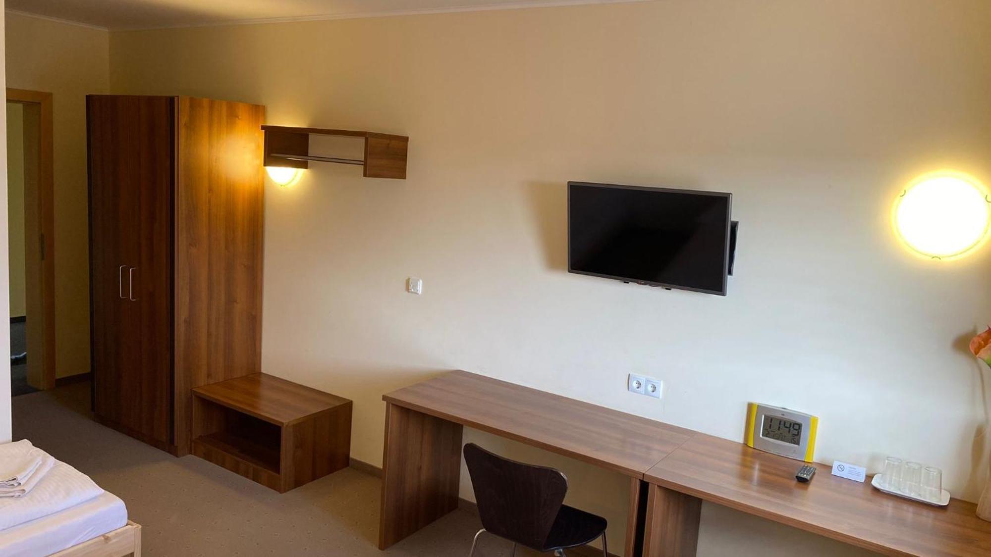 Weinland Hotel Donnerskirchen Phòng bức ảnh